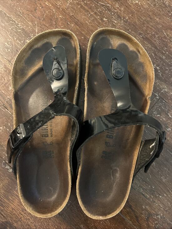 Birkenstock Shoes - Birkenstock Gizeh Thong Sandals Womens Size 9 / 40 Black Patent Leather Slip On